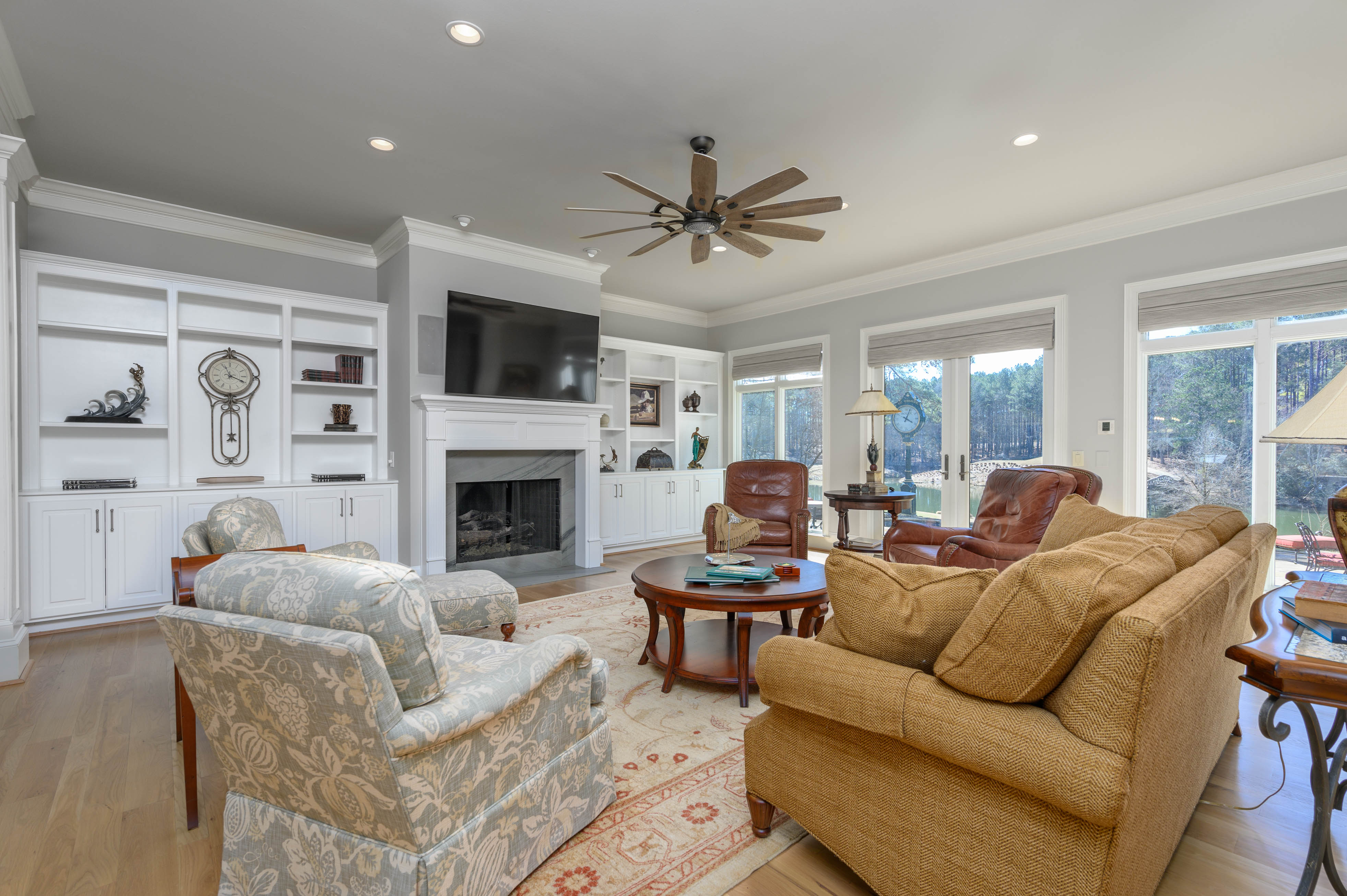 1221 Lake Club Drive image 8